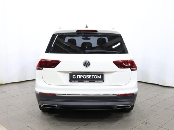 Volkswagen Tiguan II с пробегом 2019 года, цена 2 990 000 рублей, 75500 км, внедорожник, Автокод Объявления