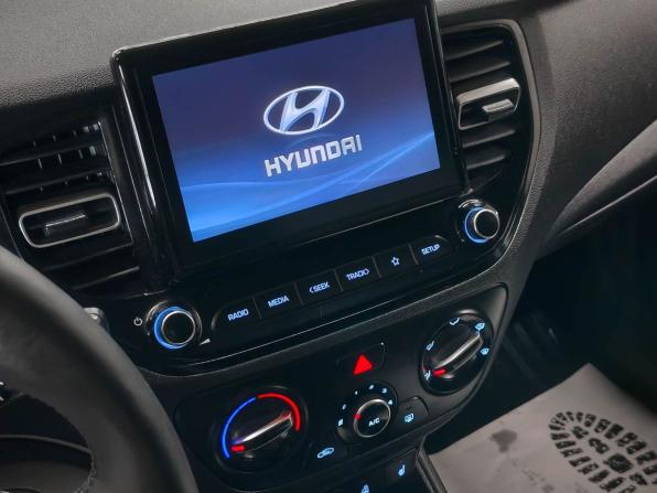 Hyundai Solaris II Рестайлинг с пробегом 2021 года, цена 1 390 000 рублей, 64174 км, седан, Автокод Объявления