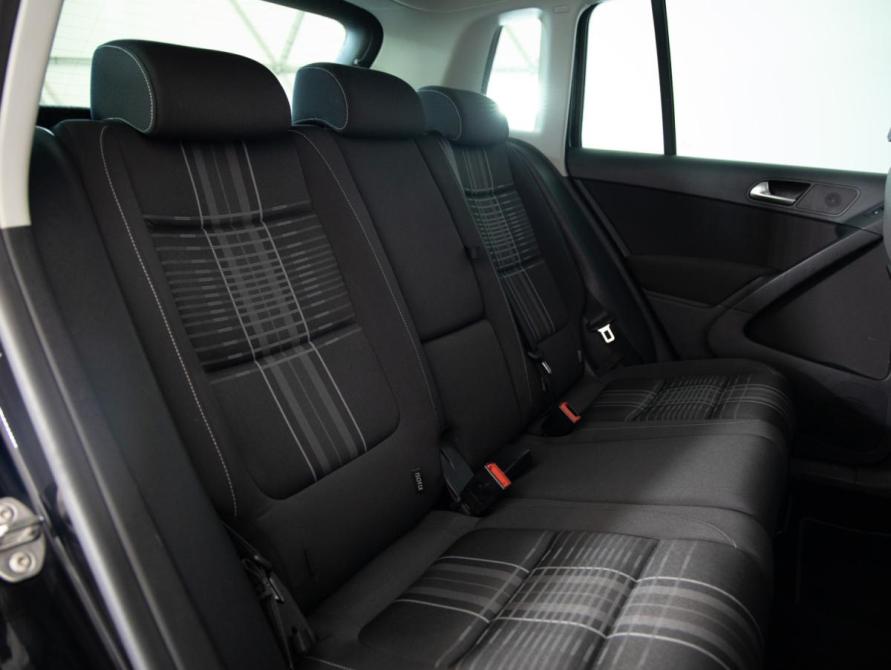 Volkswagen Tiguan I Рестайлинг Санкт-Петербург  - изображение 12