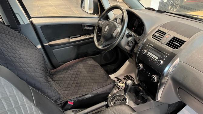 Suzuki SX4 I (Classic) Рестайлинг с пробегом 2010 года, цена 849 000 рублей, 215447 км, хэтчбек, Автокод Объявления