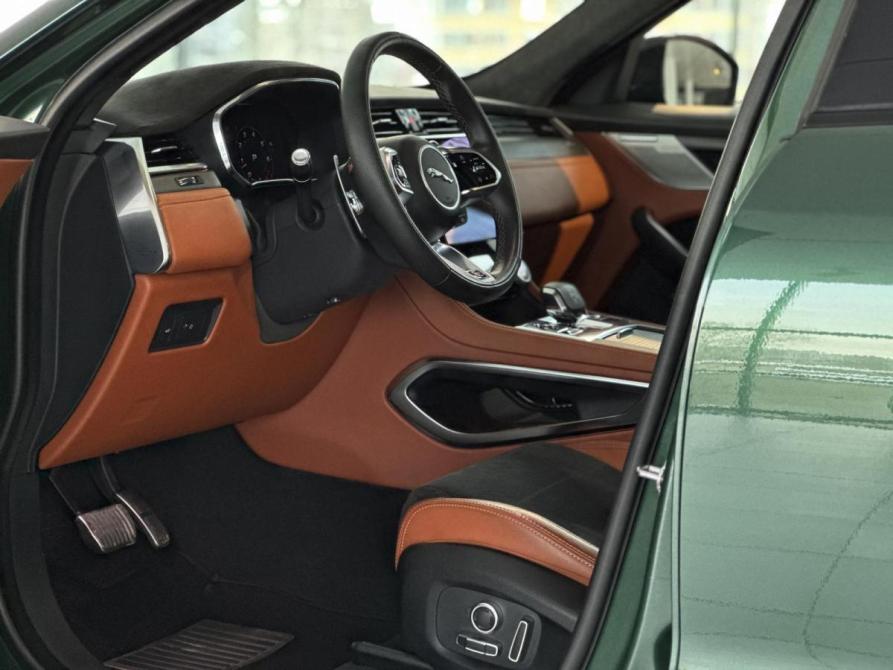 Jaguar F-Pace I Рестайлинг Екатеринбург  - изображение 12