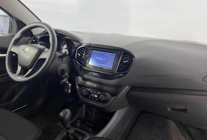 Lada (ВАЗ) Vesta I с пробегом 2018 года, цена 880 000 рублей, 100576 км, седан, Автокод Объявления