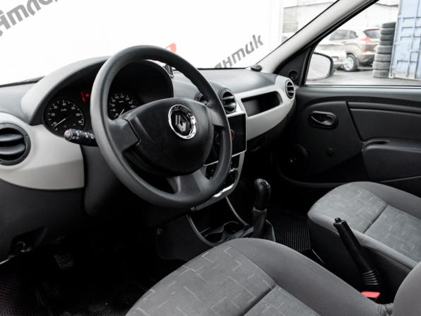 Renault Logan I Рестайлинг с пробегом 2015 года, цена 650 000 рублей, 82437 км, седан, Автокод Объявления