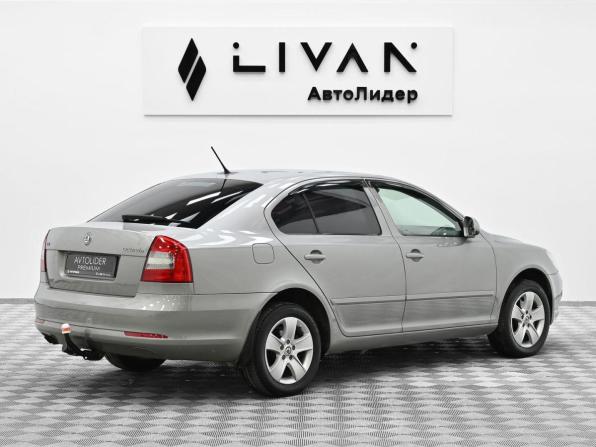 Skoda Octavia II (A5) Рестайлинг с пробегом 2013 года, цена 645 000 рублей, 135452 км, лифтбек, Автокод Объявления