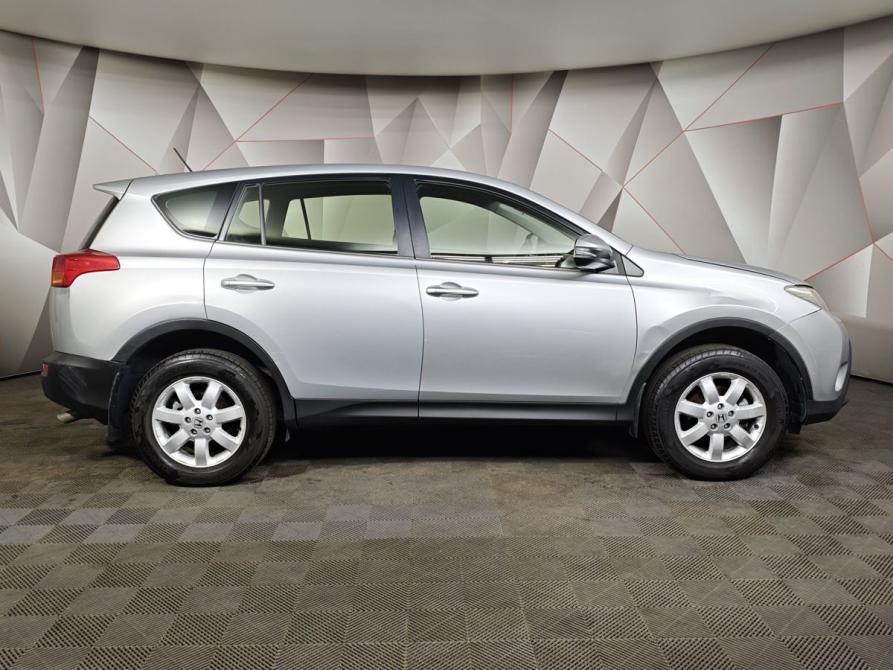Toyota RAV4 IV (XA40) Москва  - изображение 6