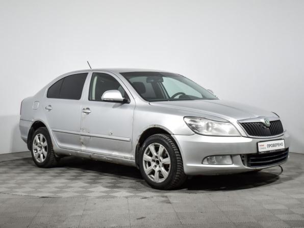 Skoda Octavia II (A5) Рестайлинг с пробегом 2011 года, цена 475 900 рублей, 351000 км, лифтбек, Автокод Объявления