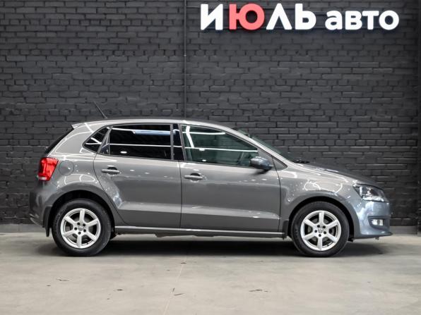 Volkswagen Polo V с пробегом 2014 года, цена 930 000 рублей, 101526 км, хэтчбек, Автокод Объявления