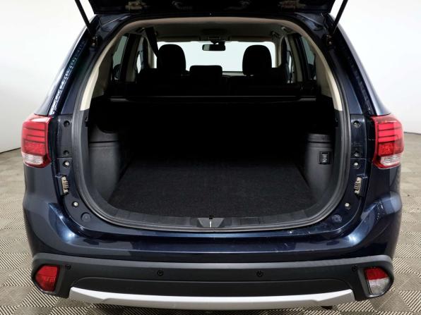Mitsubishi Outlander III Рестайлинг 2 с пробегом 2018 года, цена 1 798 000 рублей, 173278 км, внедорожник, Автокод Объявления