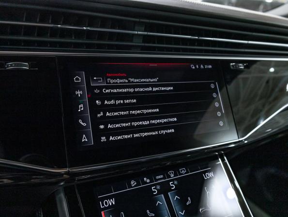 Audi Q8 I (4M) с пробегом 2021 года, цена 9 900 000 рублей, 49275 км, внедорожник, Автокод Объявления