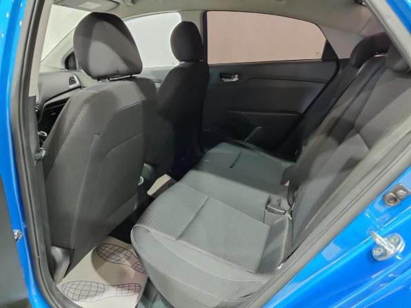 Hyundai Solaris II Рестайлинг с пробегом 2021 года, цена 1 680 000 рублей, 31600 км, седан, Автокод Объявления
