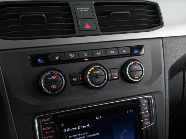Volkswagen Caddy IV с пробегом 2017 года, цена 1 799 999 рублей, 63550 км, компактвэн, Автокод Объявления