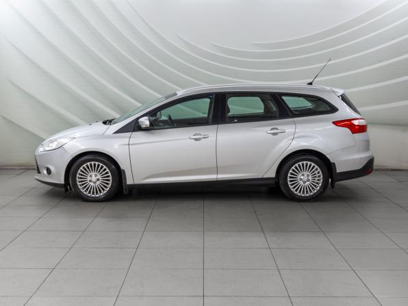 Ford Focus III с пробегом 2013 года, цена 748 000 рублей, 196542 км, универсал, Автокод Объявления