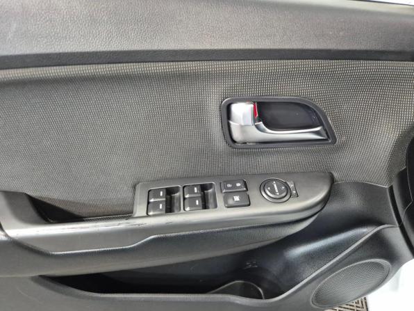Kia Rio III Рестайлинг с пробегом 2015 года, цена 1 030 000 рублей, 111850 км, седан, Автокод Объявления