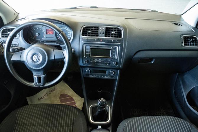 Volkswagen Polo V с пробегом 2013 года, цена 850 000 рублей, 153697 км, седан, Автокод Объявления