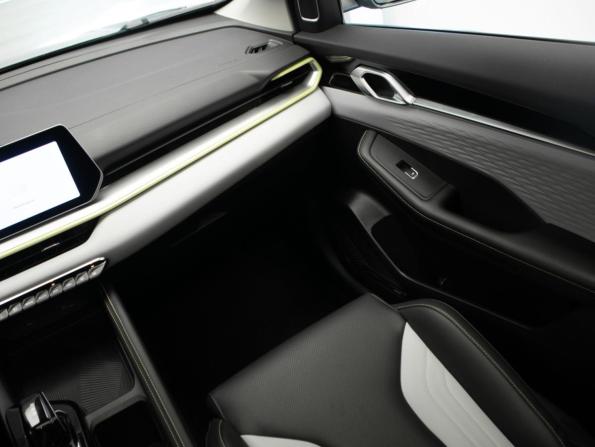 Geely Coolray I Рестайлинг с пробегом 2023 года, цена 2 250 000 рублей, 23500 км, внедорожник, Автокод Объявления