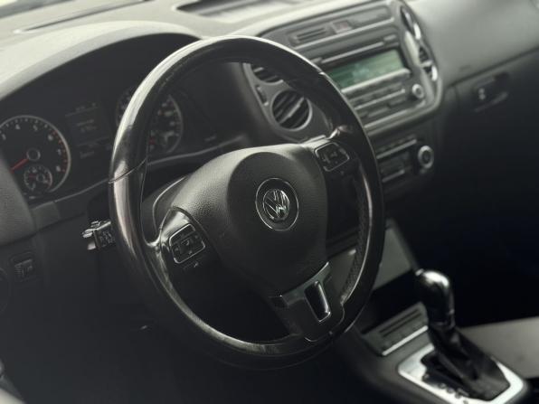 Volkswagen Tiguan I Рестайлинг с пробегом 2012 года, цена 1 370 000 рублей, 206000 км, внедорожник, Автокод Объявления