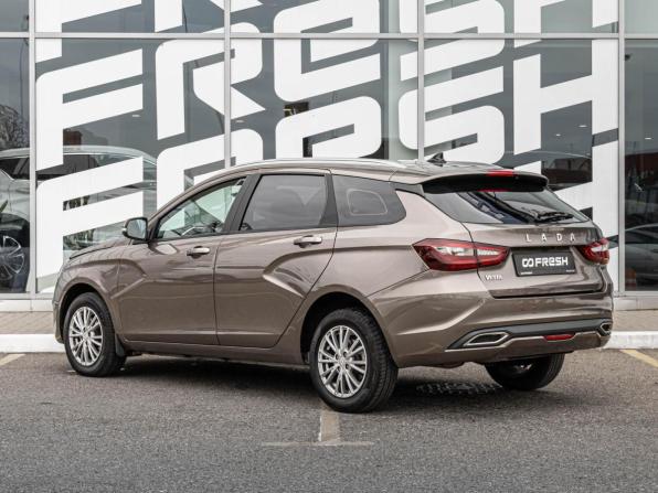 Lada (ВАЗ) Vesta I Рестайлинг (NG) с пробегом 2024 года, цена 1 290 000 рублей, 53743 км, универсал, Автокод Объявления