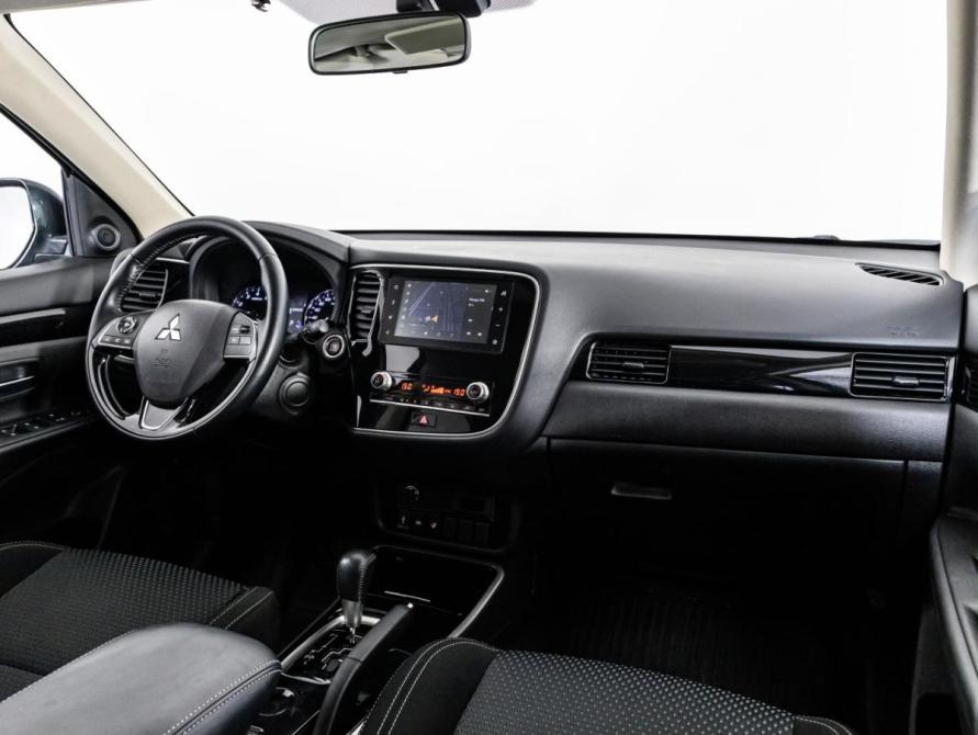 Mitsubishi Outlander III Рестайлинг 3 Санкт-Петербург  - изображение 10