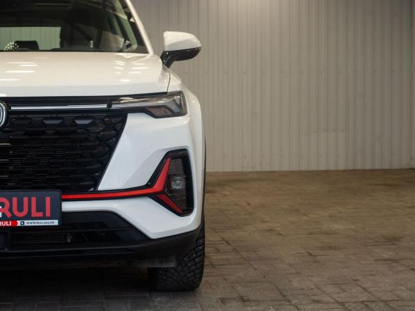 Changan CS35 Plus I Рестайлинг с пробегом 2023 года, цена 1 970 000 рублей, 27093 км, внедорожник, Автокод Объявления