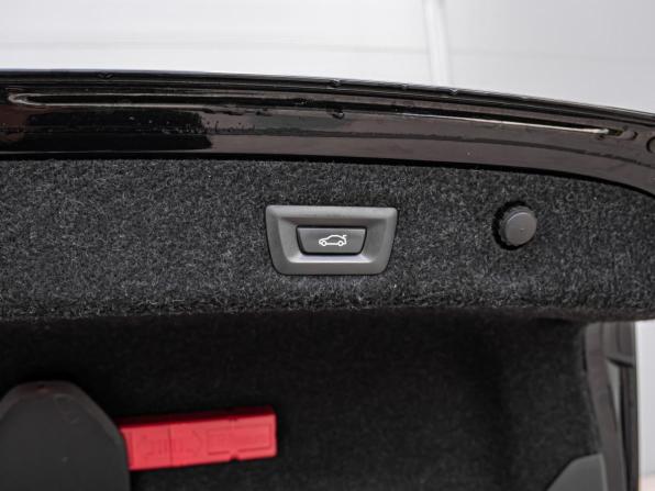 BMW 5 серии VII (G30/G31/G38) с пробегом 2017 года, цена 3 124 000 рублей, 178864 км, седан, Автокод Объявления
