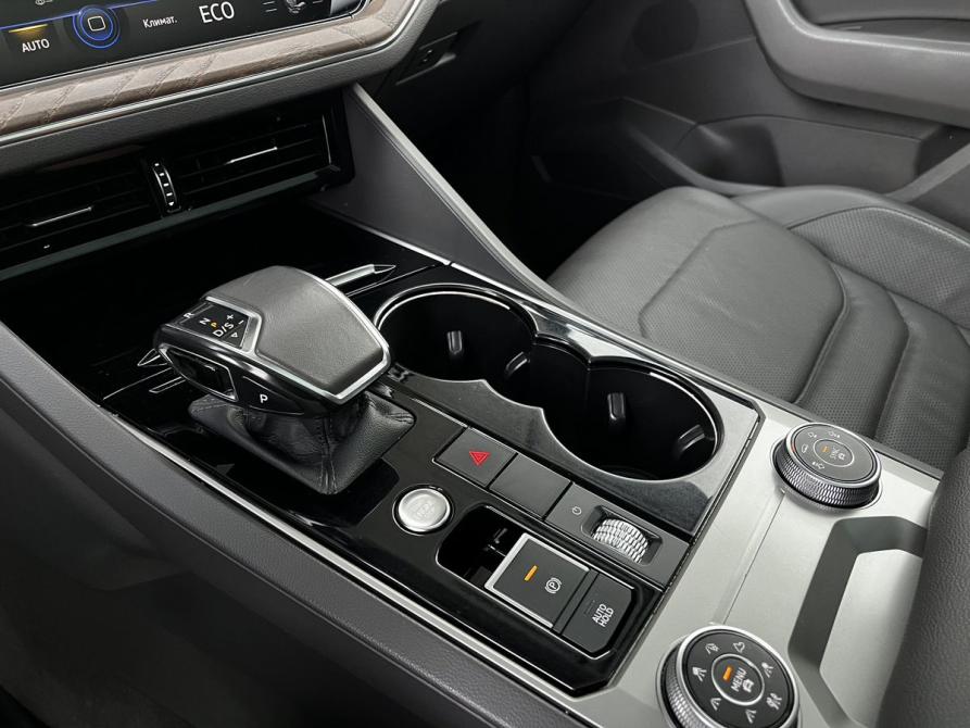 Volkswagen Touareg III Нижний Новгород  - изображение 27