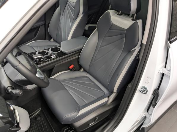 Geely Atlas II с пробегом 2025 года, цена 3 330 000 рублей, 2623 км, внедорожник, Автокод Объявления