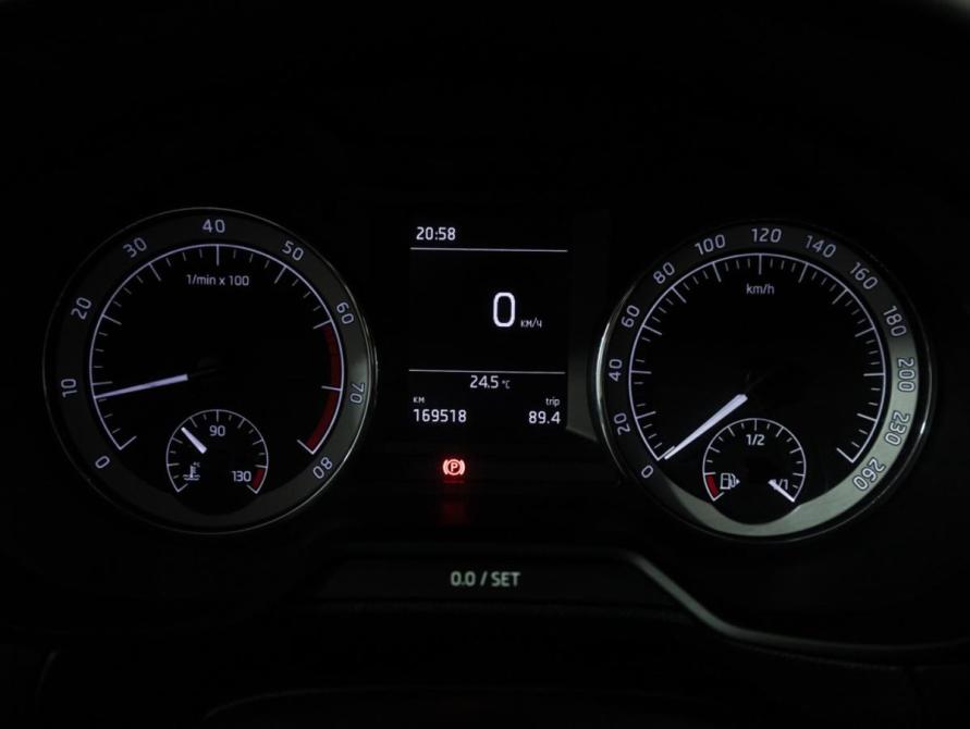 Skoda Octavia III (A7) Рестайлинг Санкт-Петербург  - изображение 12