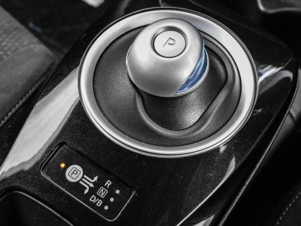 Nissan Leaf I (ZE0/AZE0) с пробегом 2016 года, цена 1 119 000 рублей, 94788 км, хэтчбек, Автокод Объявления