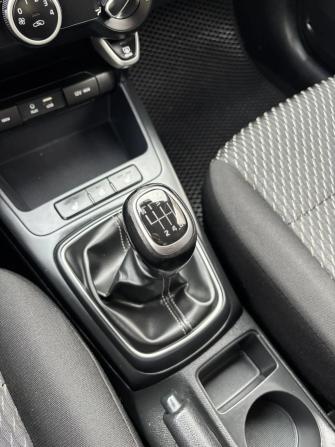 Kia Rio IV с пробегом 2018 года, цена 1 086 427 рублей, 143161 км, хэтчбек, Автокод Объявления