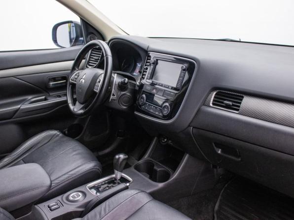 Mitsubishi Outlander III с пробегом 2012 года, цена 1 080 000 рублей, 280010 км, внедорожник, Автокод Объявления