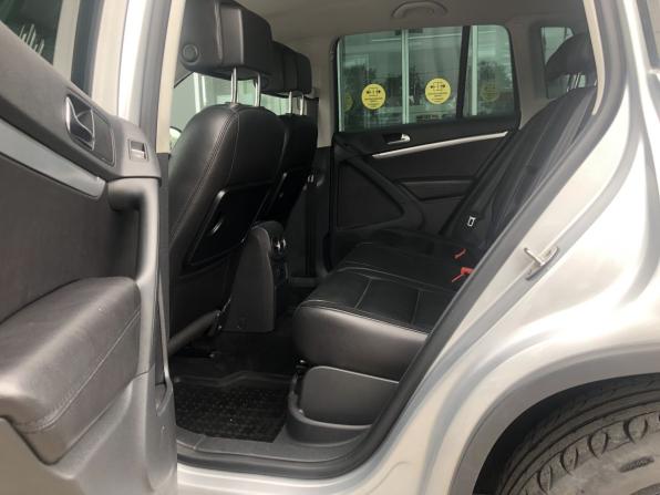 Volkswagen Tiguan I Рестайлинг с пробегом 2011 года, цена 1 364 500 рублей, 205909 км, внедорожник, Автокод Объявления