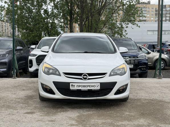 Opel Astra J Рестайлинг с пробегом 2014 года, цена 489 000 рублей, 382734 км, седан, Автокод Объявления