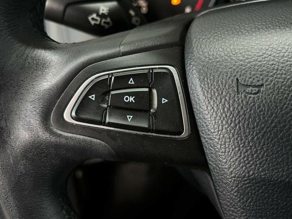 Ford Focus III Рестайлинг с пробегом 2018 года, цена 1 000 000 рублей, 152282 км, хэтчбек, Автокод Объявления