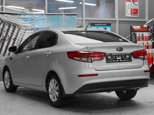 Kia Rio III Рестайлинг с пробегом 2016 года, цена 999 000 рублей, 165400 км, седан, Автокод Объявления