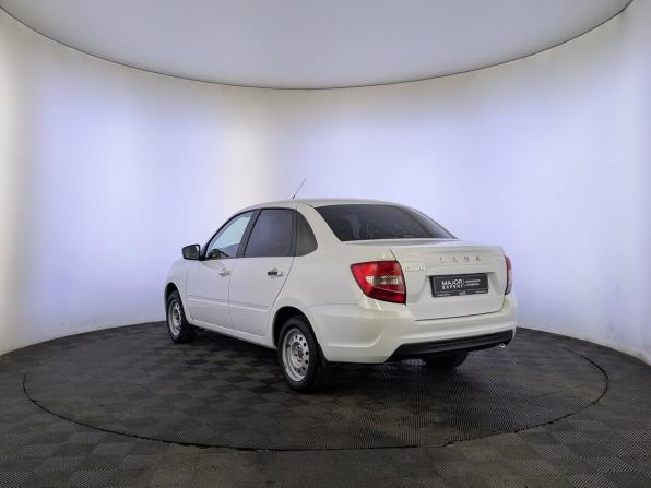 Lada (ВАЗ) Granta I Рестайлинг с пробегом 2024 года, цена 650 000 рублей, 91331 км, седан, Автокод Объявления