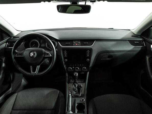 Skoda Octavia III (A7) Рестайлинг с пробегом 2017 года, цена 1 599 585 рублей, 140053 км, лифтбек, Автокод Объявления