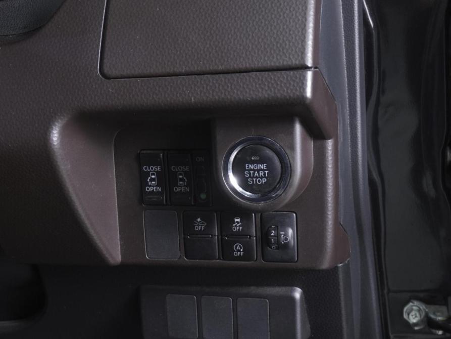 Toyota Roomy I Ростов-на-Дону  - изображение 17