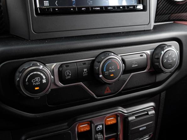 Jeep Gladiator II (JT) с пробегом 2021 года, цена 6 640 000 рублей, 26274 км, offers.body_type.unknown, Автокод Объявления