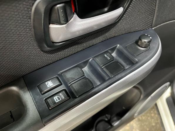 Suzuki Grand Vitara II Рестайлинг с пробегом 2011 года, цена 1 015 000 рублей, 158000 км, внедорожник, Автокод Объявления