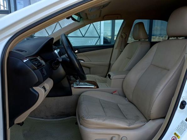 Toyota Camry VII (XV50) с пробегом 2012 года, цена 1 349 000 рублей, 395926 км, седан, Автокод Объявления