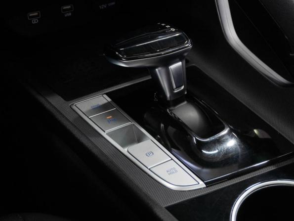 Hyundai Elantra VII (CN7) с пробегом 2020 года, цена 1 899 000 рублей, 65253 км, седан, Автокод Объявления
