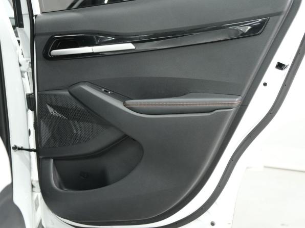 Kia Seltos I Рестайлинг с пробегом 2024 года, цена 2 570 000 рублей, 14051 км, внедорожник, Автокод Объявления