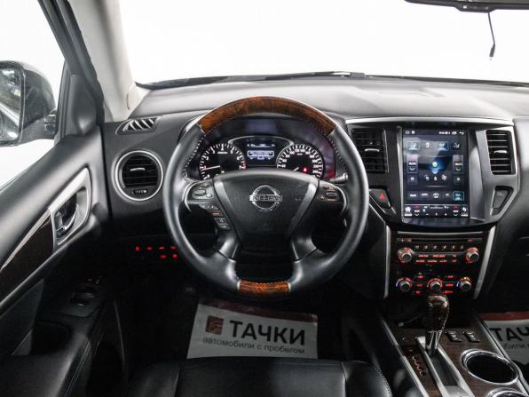Nissan Pathfinder IV с пробегом 2015 года, цена 2 000 000 рублей, 162720 км, внедорожник, Автокод Объявления