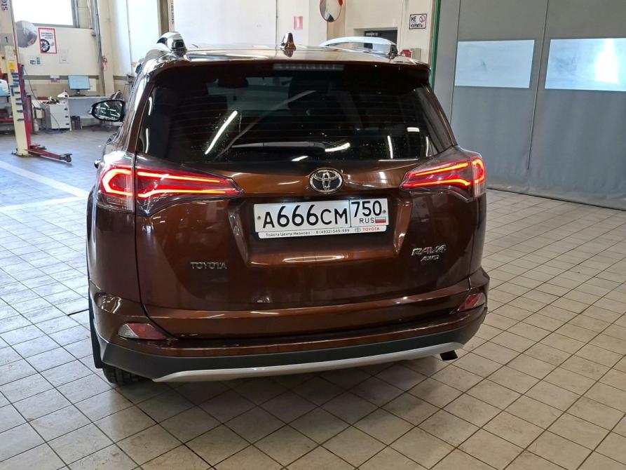 Toyota RAV4 IV (XA40) Рестайлинг Москва  - изображение 11