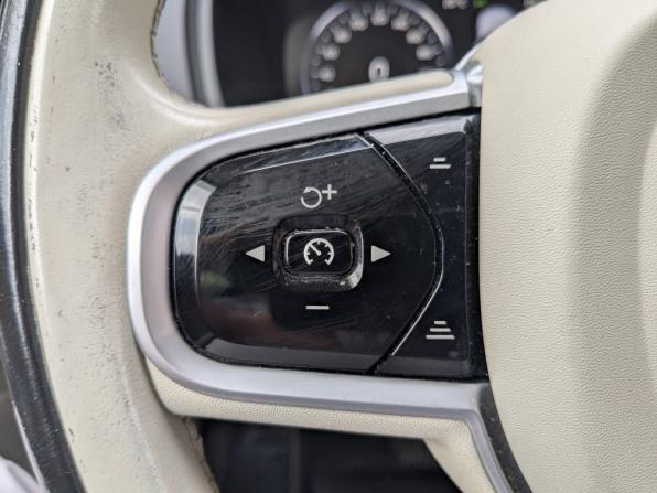 Volvo XC90 II с пробегом 2018 года, цена 3 245 000 рублей, 200505 км, внедорожник, Автокод Объявления