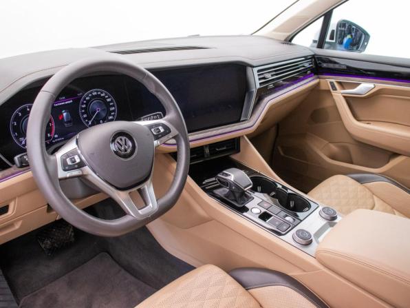 Volkswagen Touareg III с пробегом 2020 года, цена 4 295 000 рублей, 108000 км, внедорожник, Автокод Объявления