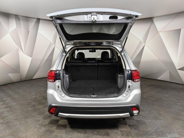 Mitsubishi Outlander III Рестайлинг 2 с пробегом 2016 года, цена 1 839 000 рублей, 152783 км, внедорожник, Автокод Объявления