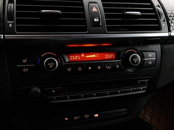 BMW X6 I (E71) Рестайлинг с пробегом 2013 года, цена 1 999 000 рублей, 217960 км, внедорожник, Автокод Объявления