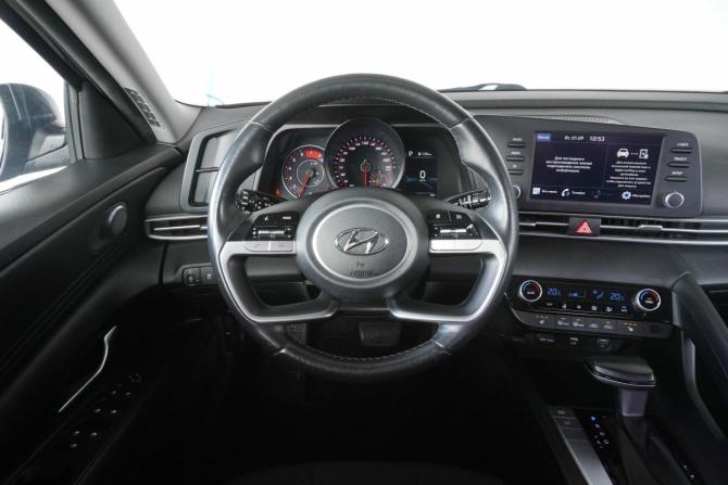 Hyundai Elantra VII (CN7) с пробегом 2021 года, цена 2 210 000 рублей, 58837 км, седан, Автокод Объявления