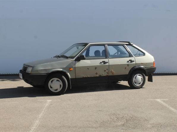 Lada (ВАЗ) 2109 с пробегом 2001 года, цена 65 000 рублей, 293000 км, хэтчбек, Автокод Объявления